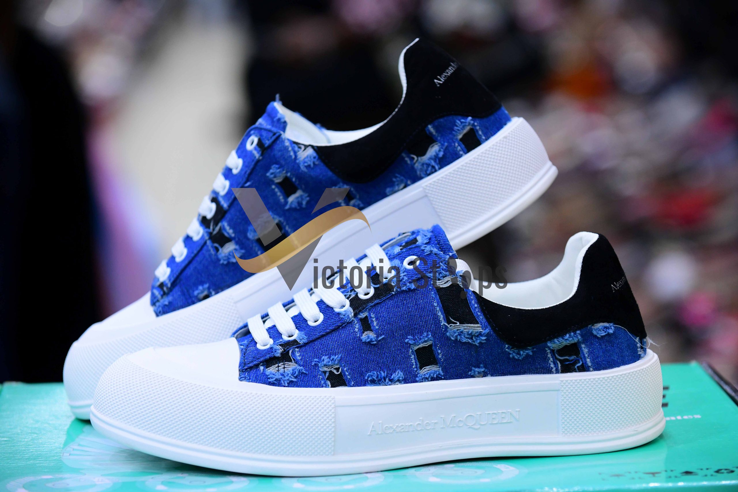 Alexander McQueen Smart Casual 6 Alexander McQueen Smart Casual - Image 1