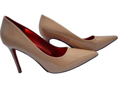 Red Shoe Sole Heel - Image 9