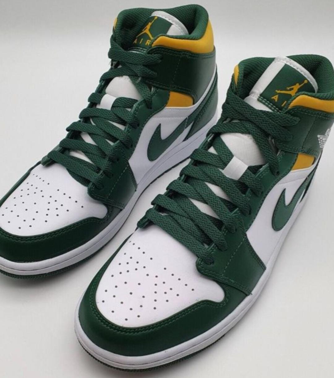 Nike Air jordan 1 6 Nike Air jordan 1 - Image 1